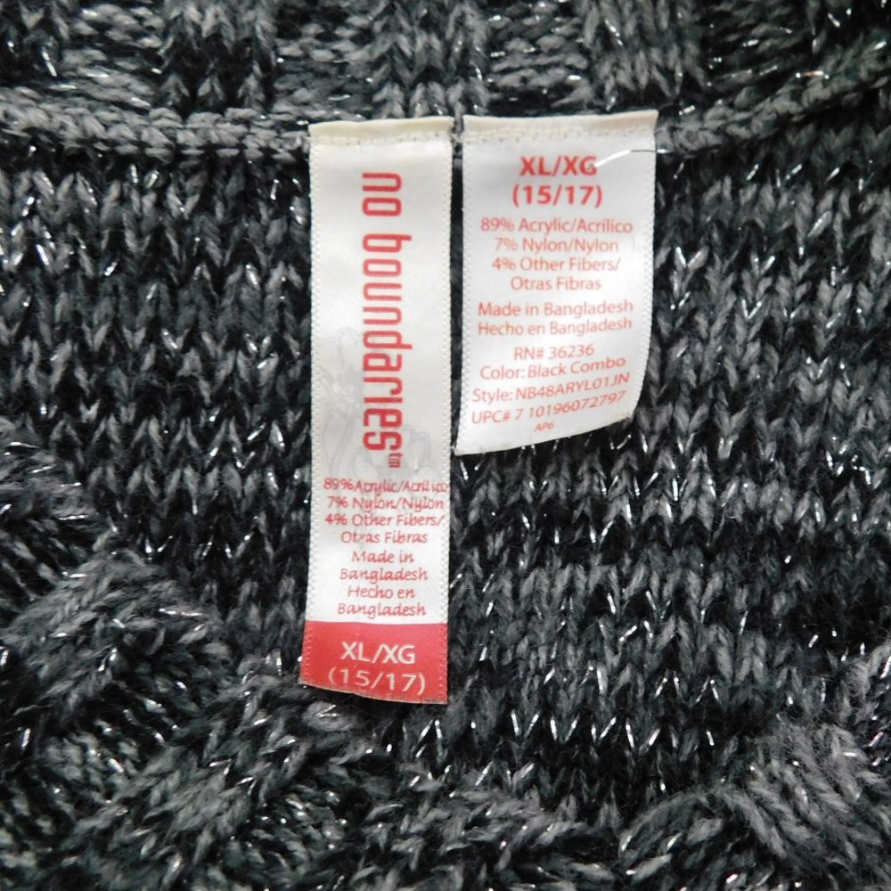 No Boundaries Women Black Gray Sweater - Picture 3 of 4